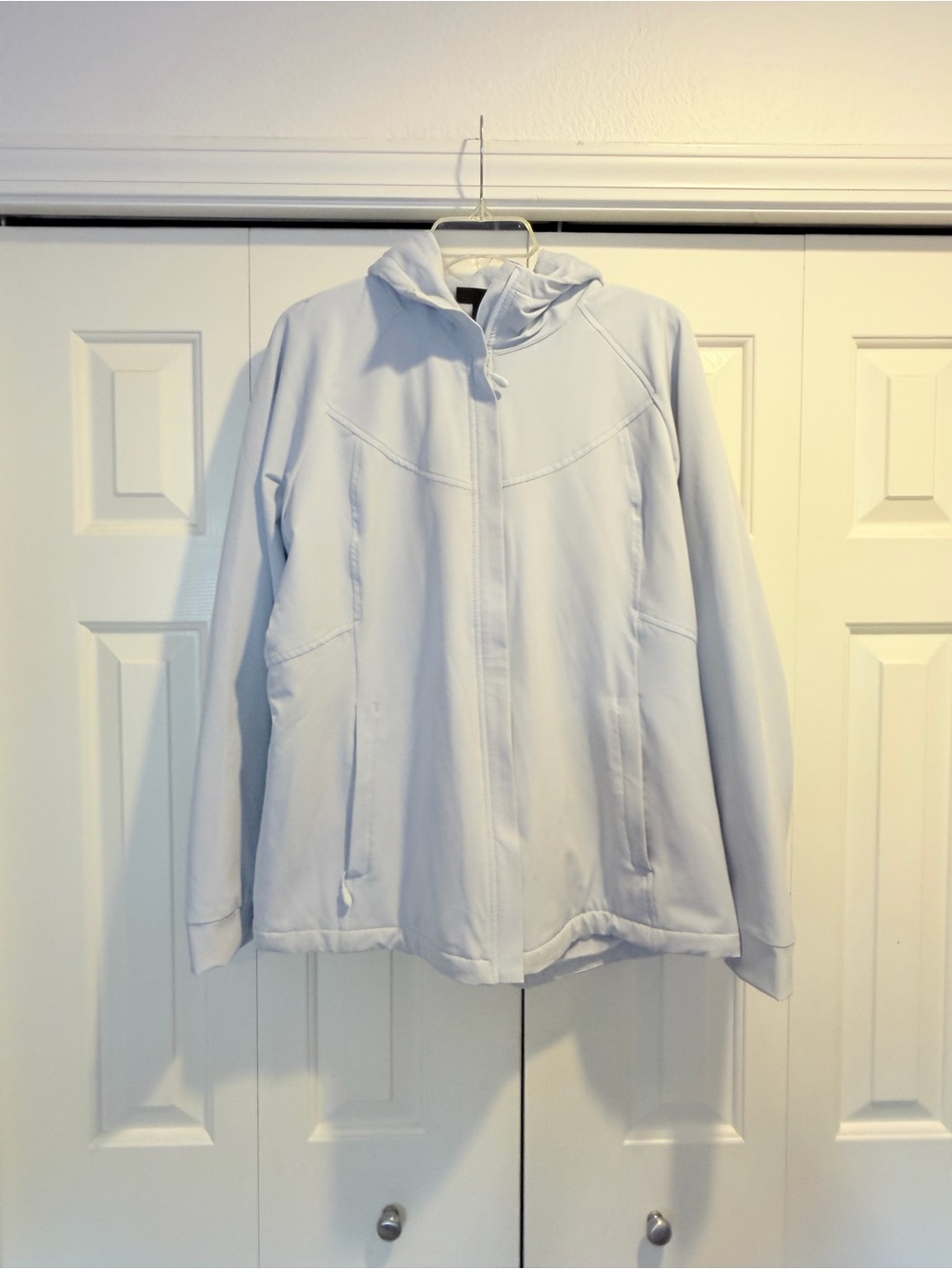 Kirkland Signature Women's Hooded Softshell Jacket in Light Blue/Icy Blue